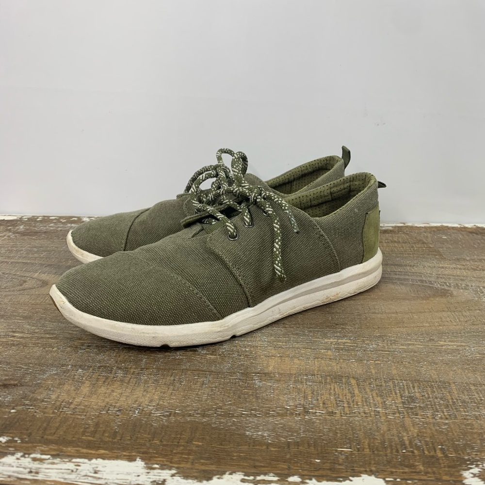 Tom Sneaker